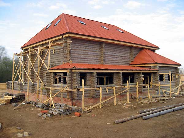 Ремонт старого деревянного дома – от фундамента до отделки