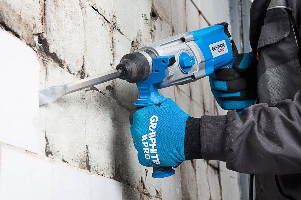 Насадка на перфоратор для штробления: как штробить стену под проводку, использование штробореза для штробы бетона