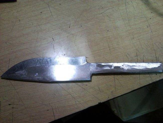 Ковка ножа из рессоры и как выточить своими руками