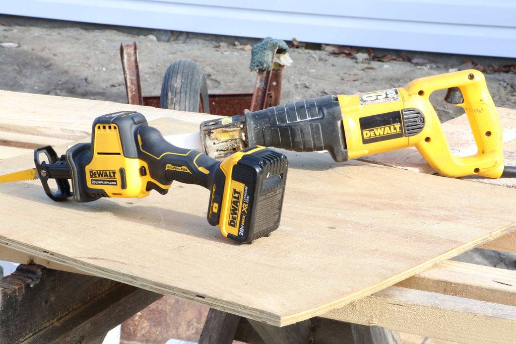 Dewalt объявляет о 9-дюймовой 60-вольтовой пиле max