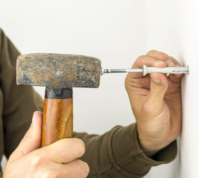 Как забить гвоздь в бетонную стену: инструкция