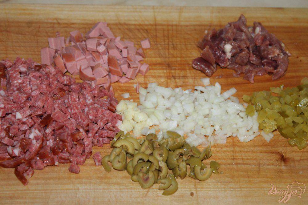 Солянка сборная мясная - классические рецепты