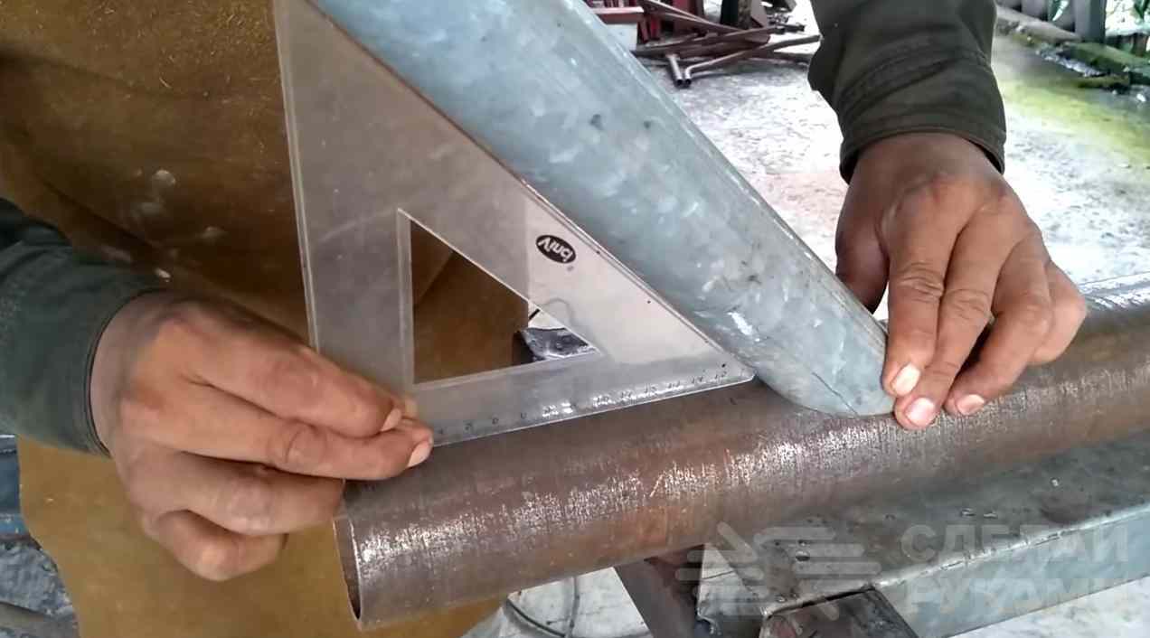 Как разрезать трубу под 45 градусов - разрезание трубы под углом