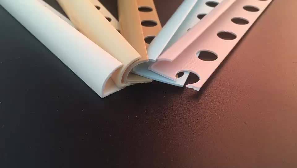 Как разрезать пластиковый уголок под 90 градусов