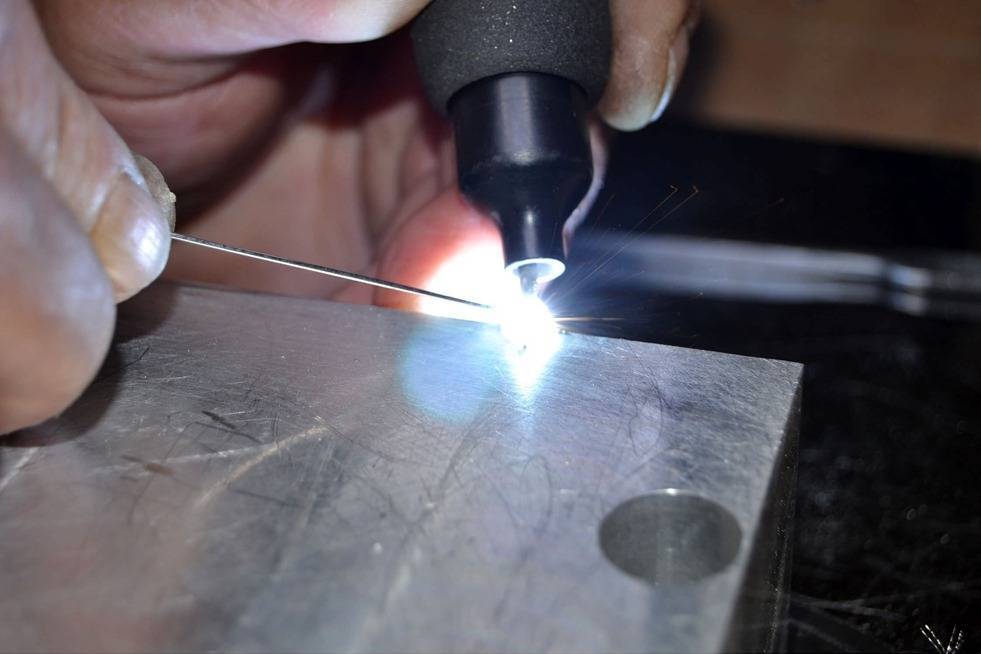 Лазерная сварка металлов (гибридная, импульсная, ручная). область применения