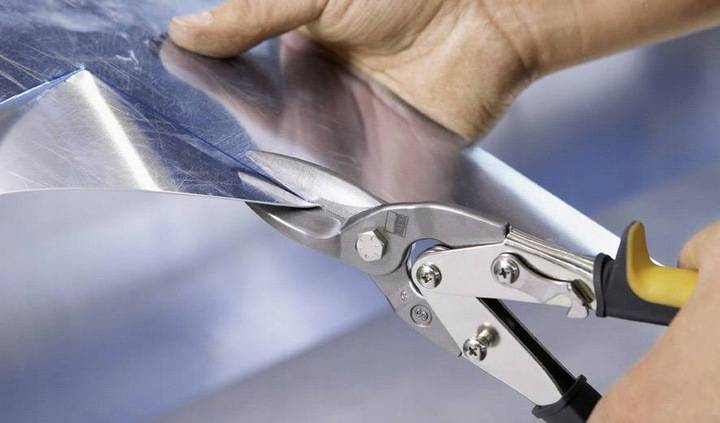 Ручные профессиональные ножницы по металлу: виды и фото